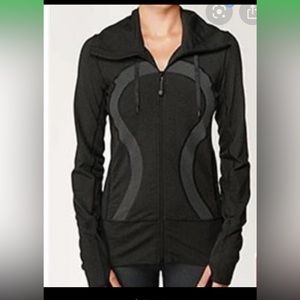 Lululemon jacket 4